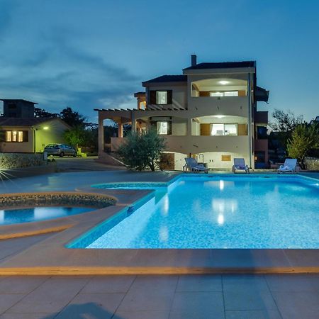 Villa Zlatni Dvori Zadarvillas Razanac Bagian luar foto