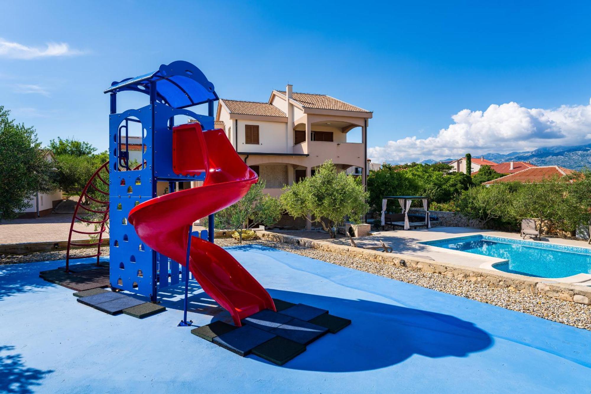 Villa Zlatni Dvori Zadarvillas Razanac Bagian luar foto